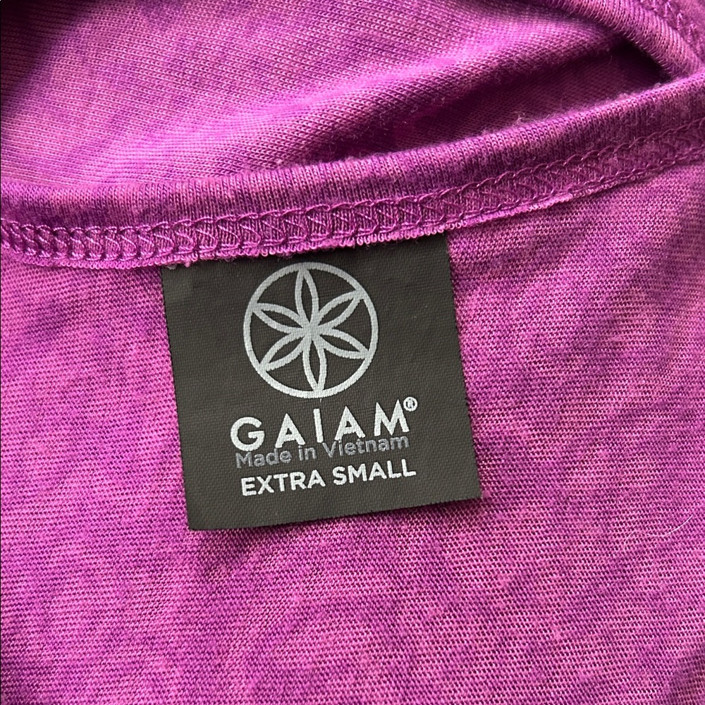 Gaiam Tank Top - Picture 3 of 3